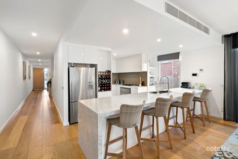 Property photo of 18A Nepean Highway Dromana VIC 3936