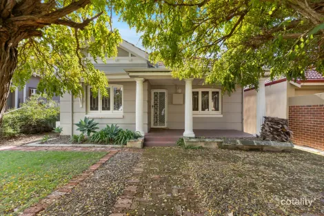 Property photo of 16 Bondi Street Mount Hawthorn WA 6016