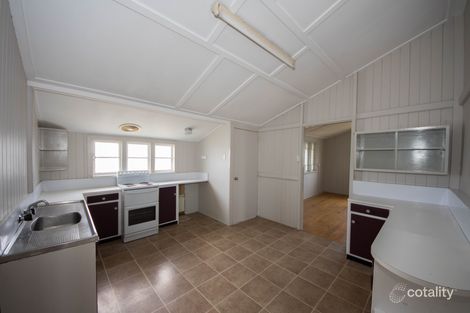 14 Beatrice St, Walkervale, QLD 4670