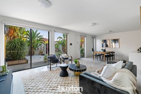 Property photo of 1/22 Woornack Road Carnegie VIC 3163