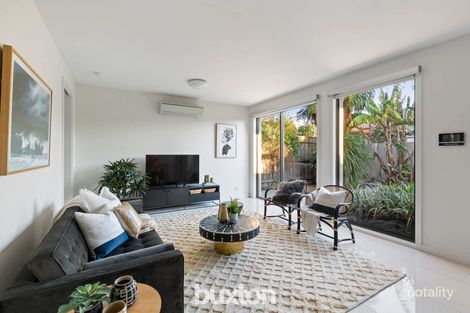 Property photo of 1/22 Woornack Road Carnegie VIC 3163