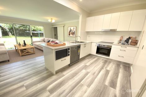 32 Cox Cres, Dundas Valley, NSW 2117