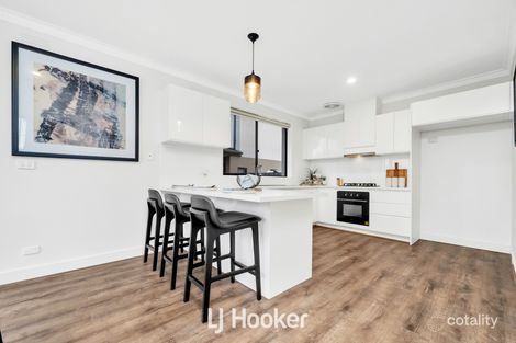 Property photo of 72 Somerville Road Hampton Park VIC 3976