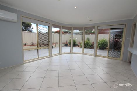 Property photo of 10 Bandt Place Dunlop ACT 2615