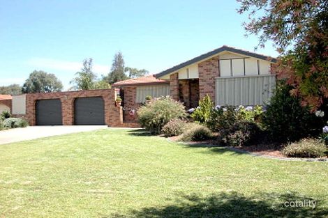 Property photo of 79 Balleroo Crescent Glenfield Park NSW 2650