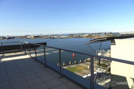 403/3-3a Honeysuckle Dr, Newcastle, NSW 2300