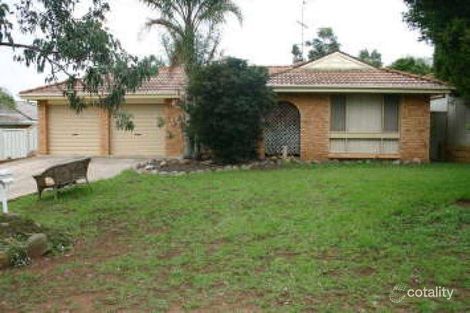 Property photo of 8 Wignell Place Mount Annan NSW 2567