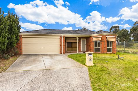 Property photo of 8 Bernard Place Carrum Downs VIC 3201