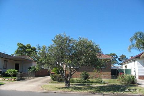 4 Karella Ave, Villawood, NSW 2163