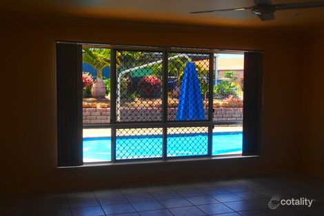 Property photo of 2 Laura Close Rockyview QLD 4701