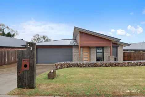 Property photo of 23 Rayson Drive Leongatha VIC 3953