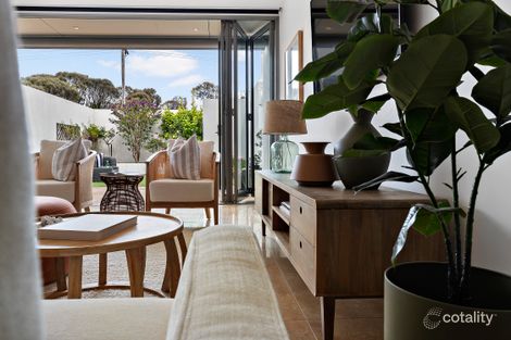 Property photo of 1/667 Esplanade Mornington VIC 3931