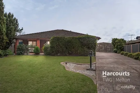5 BRAEWOOD PL, MELTON WEST, VIC 3337