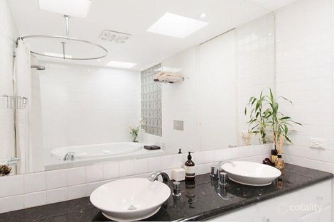 Property photo of 59 The Ridge Mount Eliza VIC 3930