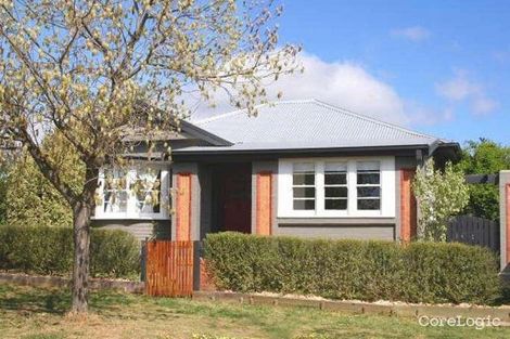 Property photo of 19 McIntosh Street Queanbeyan NSW 2620