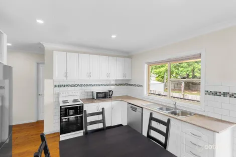 Property photo of 17 Ellam Drive Seven Hills NSW 2147
