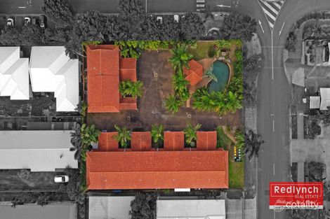 Property photo of 4/11-13 Short Street Redlynch QLD 4870