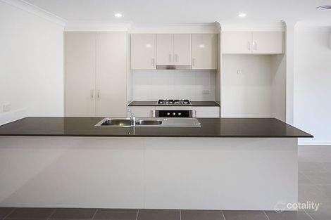 Property photo of 6 Nebula Lane Cranbourne East VIC 3977