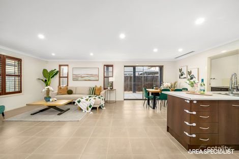 Property photo of 15 Lyndhurst Boulevard Lyndhurst VIC 3975