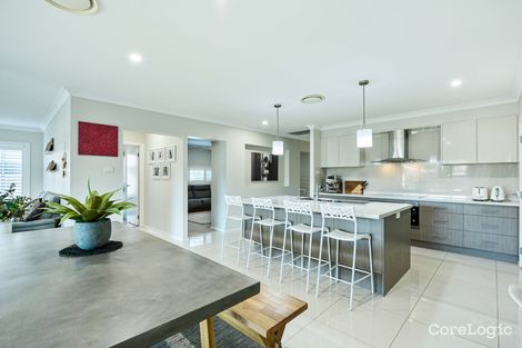 Property photo of 52 John Darling Avenue Belmont North NSW 2280
