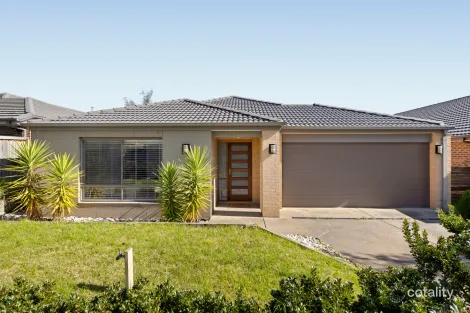 Property photo of 26 Almondsbury Avenue Berwick VIC 3806