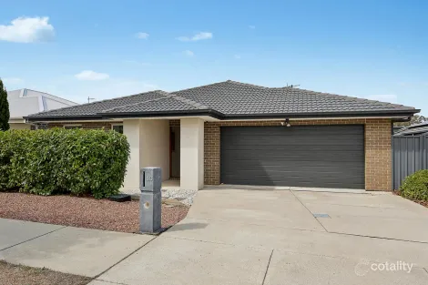 Property photo of 40 Rochelle Street Moncrieff ACT 2914