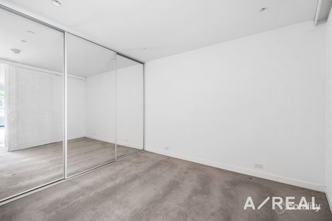 Property photo of 215/4 Acacia Place Abbotsford VIC 3067