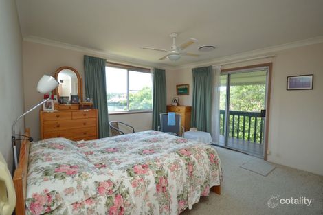 Property photo of 2 Shearwater Crescent Harrington NSW 2427
