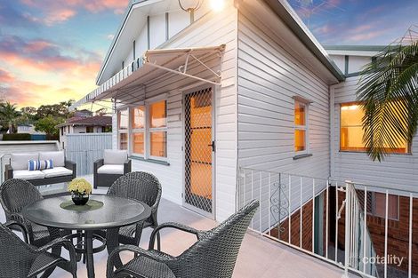 Property photo of 41 Southerden Street Sandgate QLD 4017