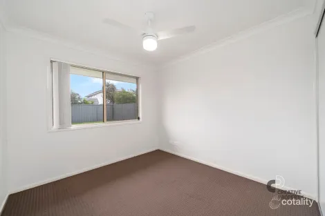 Property photo of 11 Uralla Street Fern Bay NSW 2295