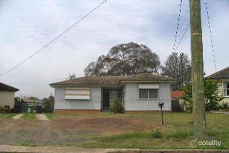 15 Adams Cres, St Marys, NSW 2760