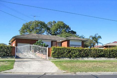 16 Palmerston Rd, Fairfield West, NSW 2165