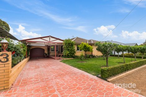 Property photo of 3 Laura Place Karabar NSW 2620