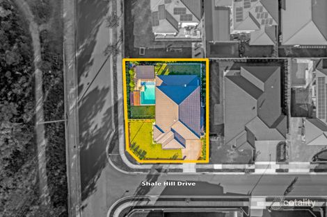 Property photo of 1 Shale Hill Drive Glenmore Park NSW 2745