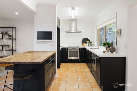 Property photo of 28 Harefield Street Indooroopilly QLD 4068