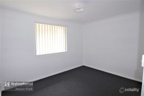 Property photo of 3 Lachlan Avenue Barrack Heights NSW 2528