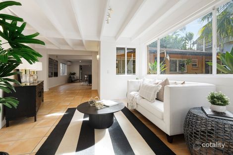 Property photo of 28 Harefield Street Indooroopilly QLD 4068