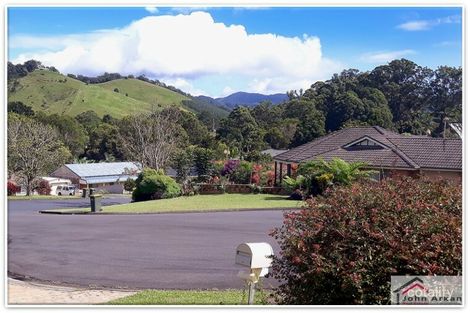 Property photo of 3 Nightjar Place Boambee East NSW 2452