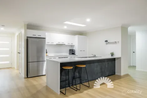 Property photo of 6 Lyndon Way Bellmere QLD 4510