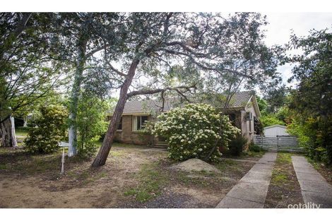 12 Lawley Pl, Deakin, ACT 2600