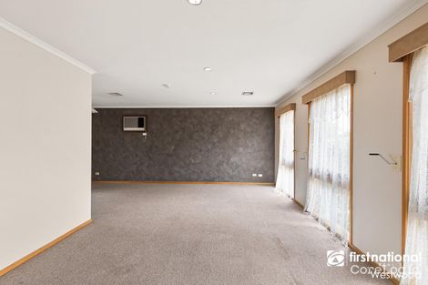 Property photo of 76 Parramatta Road Werribee VIC 3030