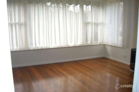 Property photo of 1/18 Yeovil Road Glen Iris VIC 3146