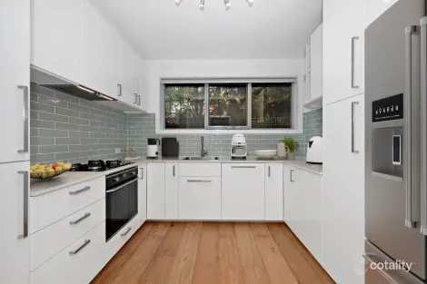 2/14 Broadway, Elwood, VIC 3184