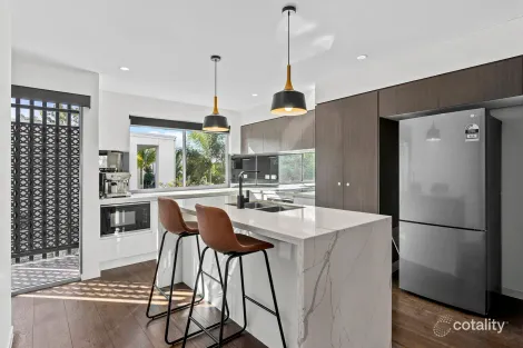 19/6 Griffith Pl, Seven Hills, QLD 4170