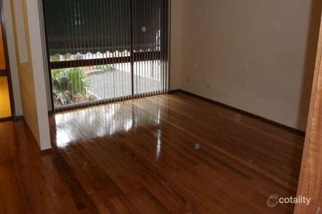 Property photo of 12 Sherbrooke Crescent Taylors Lakes VIC 3038