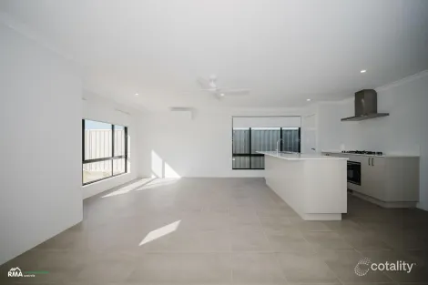 Property photo of 29 Pristine Loop Baldivis WA 6171