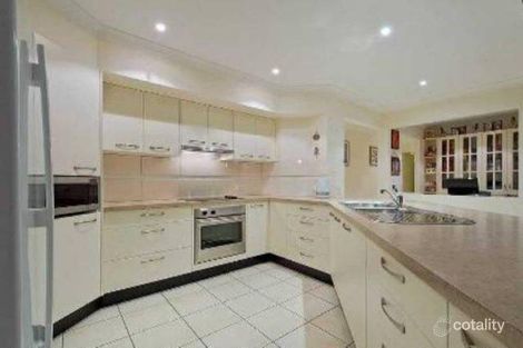 Property photo of 3 Vinson Drive Varsity Lakes QLD 4227