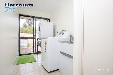 Property photo of 11 Eleanor Way Millbridge WA 6232