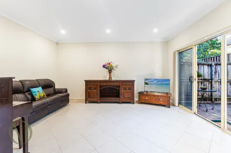 Property photo of 2/14 Henderson Street Denistone East NSW 2112