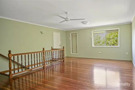 Property photo of 5 Katherine Court New Auckland QLD 4680